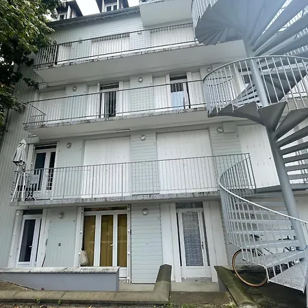 Apartamento équipé - 300m Gare - 005