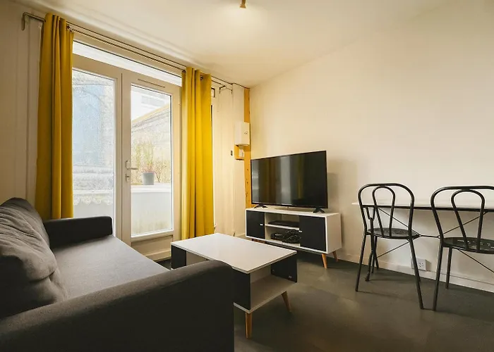 Equipe - 300m Gare - 005 Apartment *